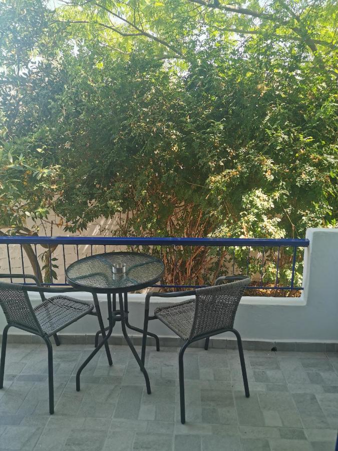 Hotel Poulakis Skála 외부 사진